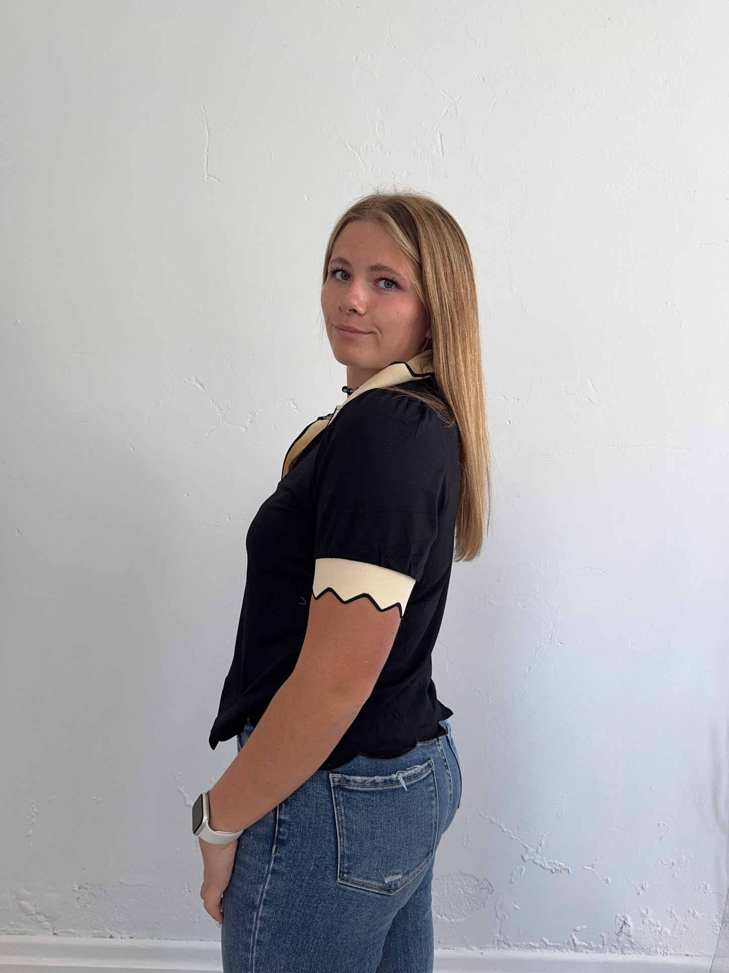 Black and Cream V Neck Puff Sleeve Blouse