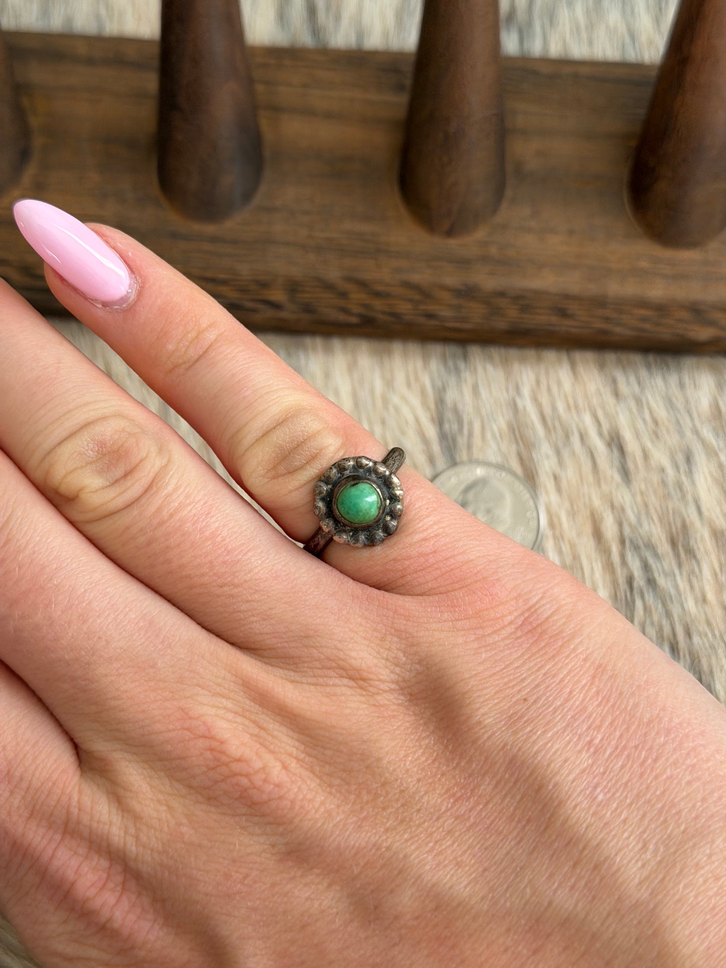 Vintage Size 7.5 Green Turquoise Ring