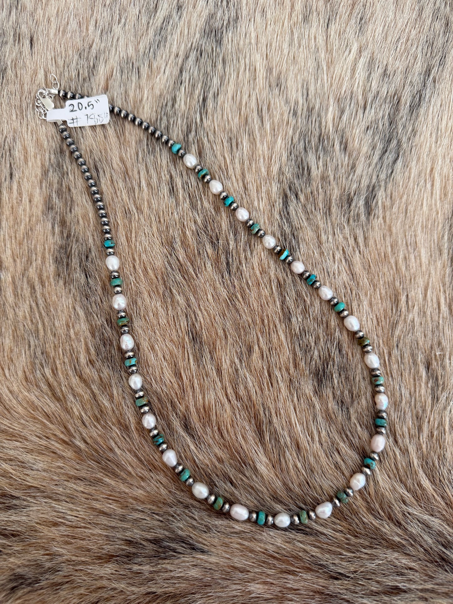 20.5" Turquoise and Freshwater Pearl Necklace