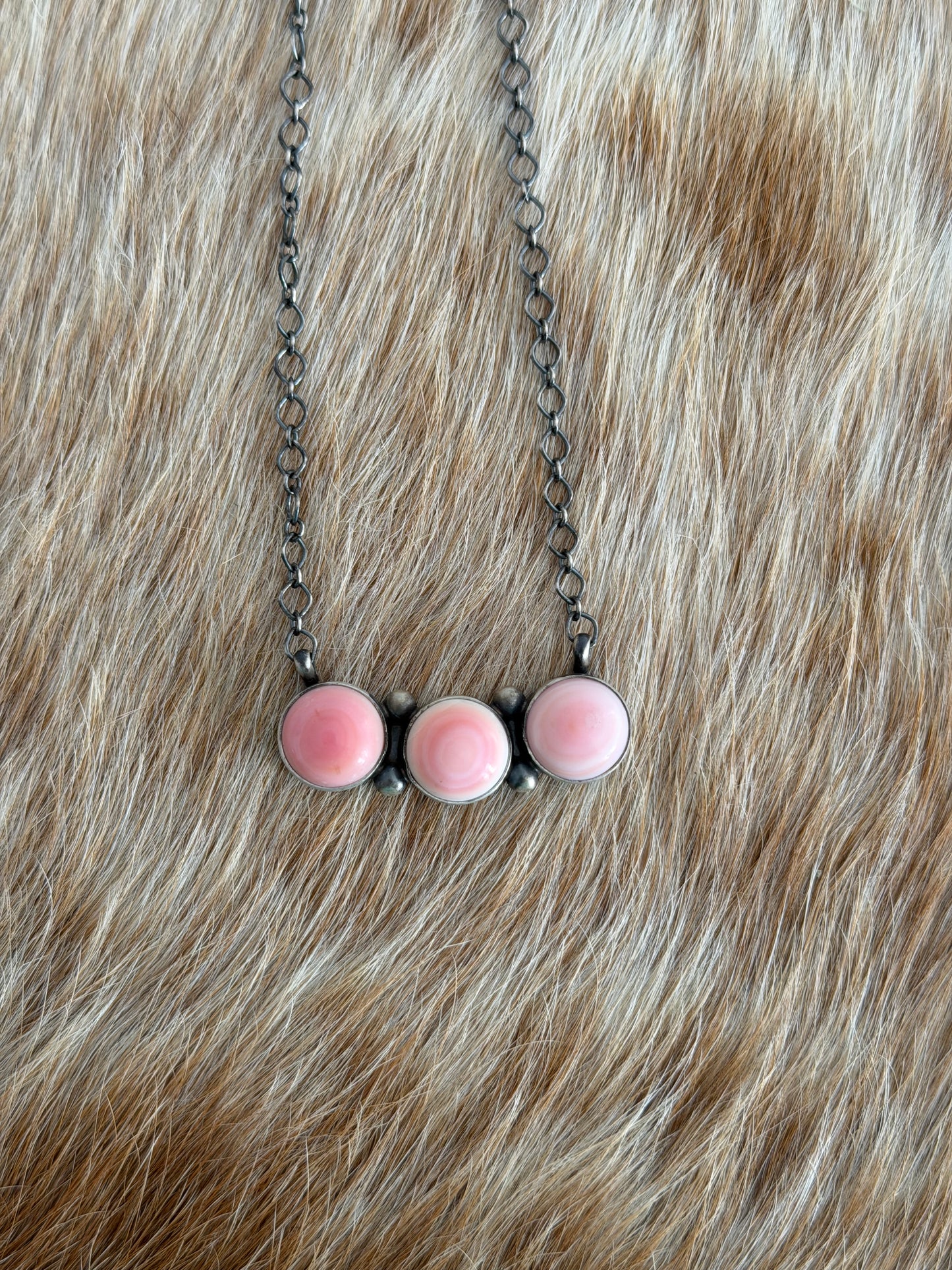 Pink Conch Cluster Bar Necklace