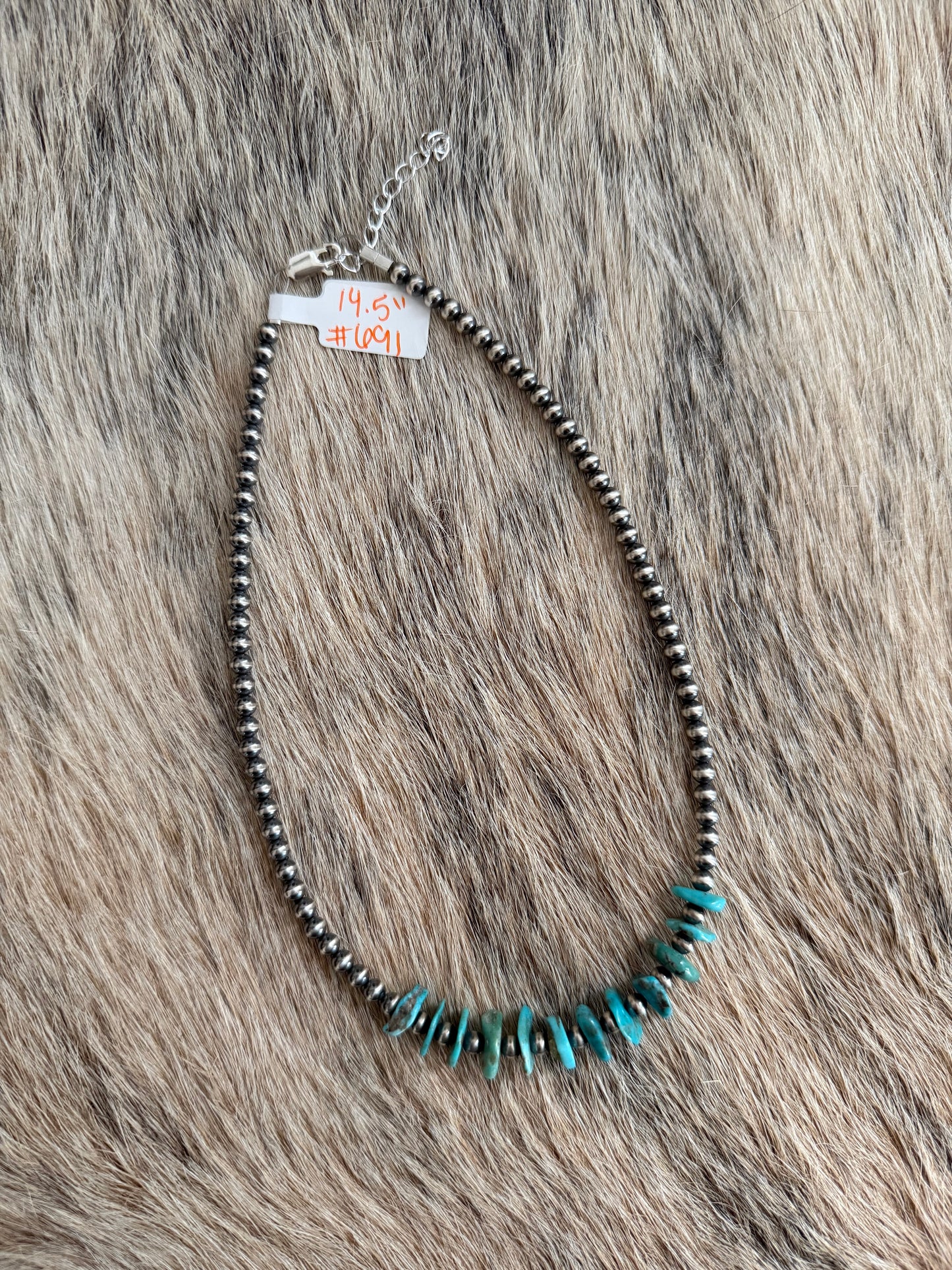 14.5" Turquoise Necklace
