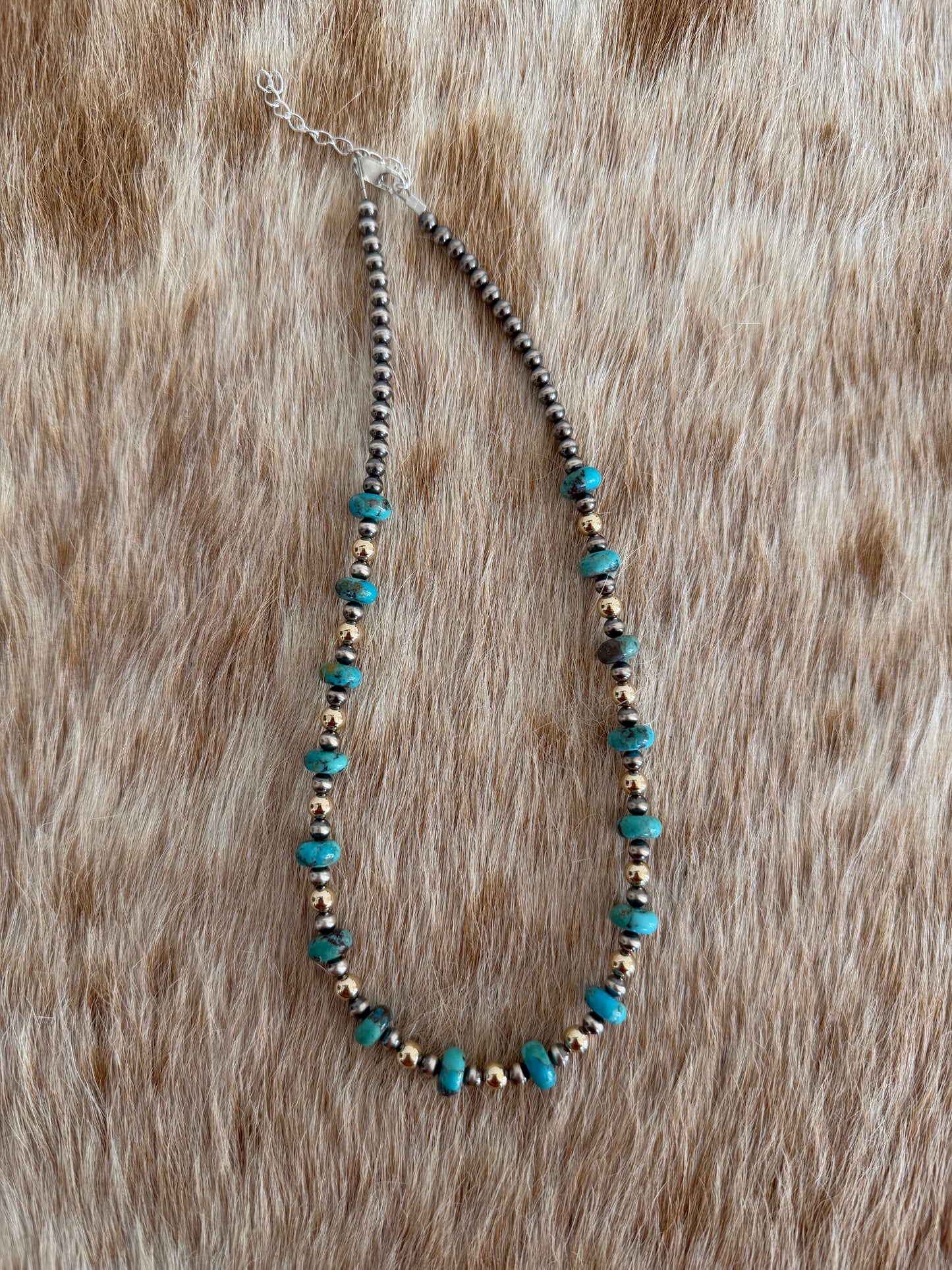 16" Kingman Turquoise and Gold Necklace