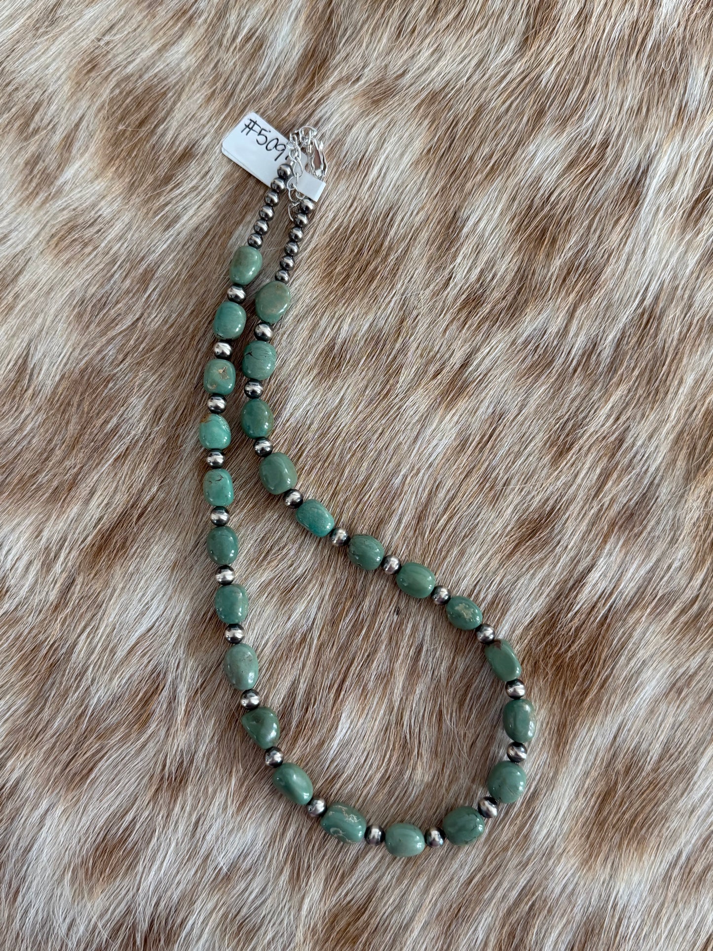 16.5" Green Turquoise Necklace