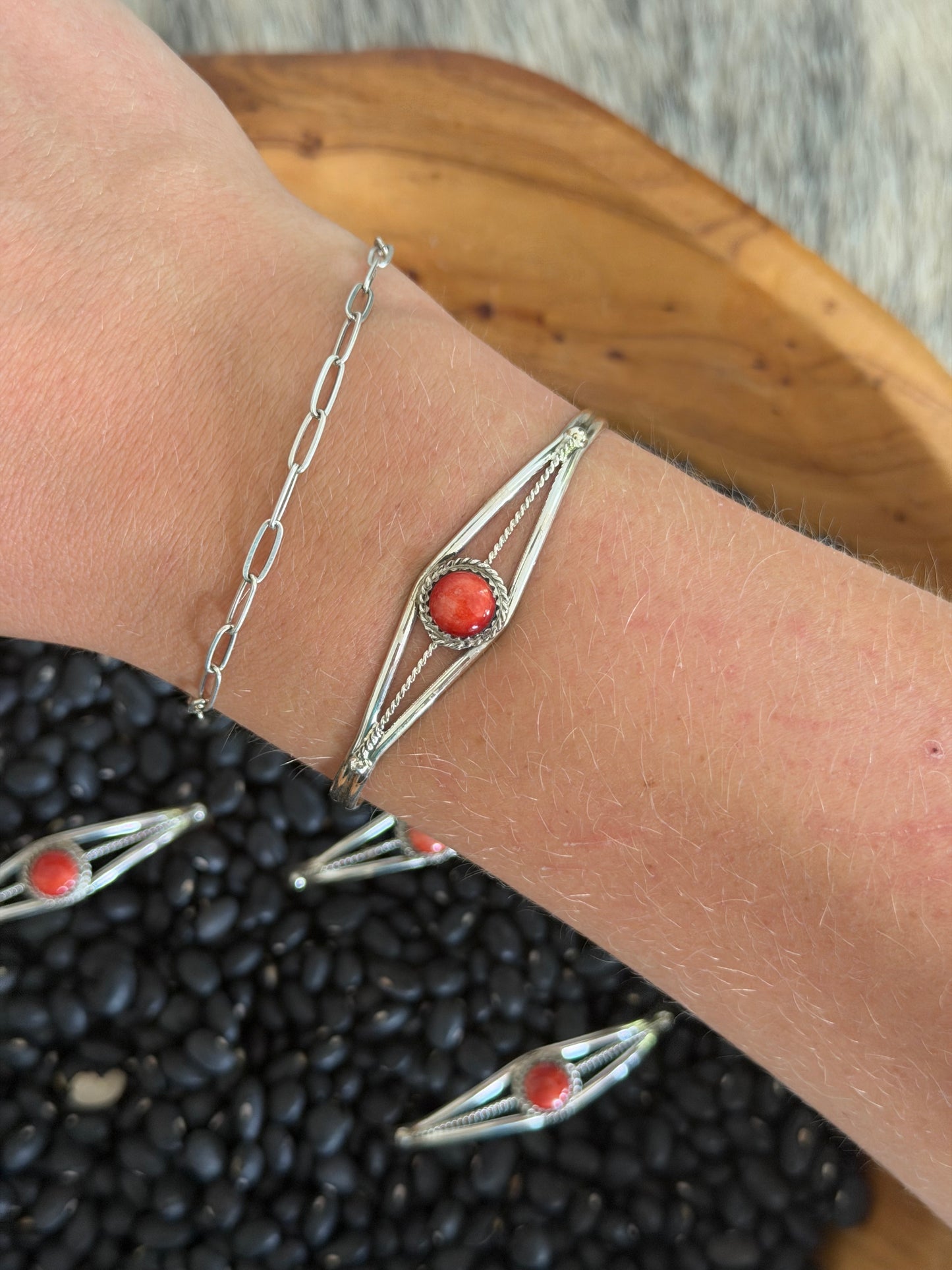 Red Spiny Oyster Shell Dainty Cuff