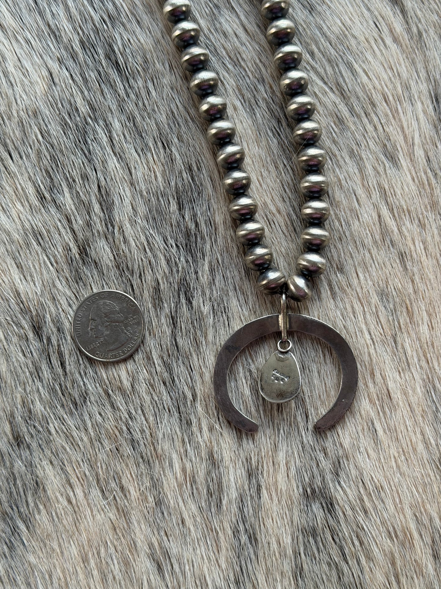 18" 8x10mm HANDMADE NAVAJO PEARL Necklace with Kingman Naja Pendant