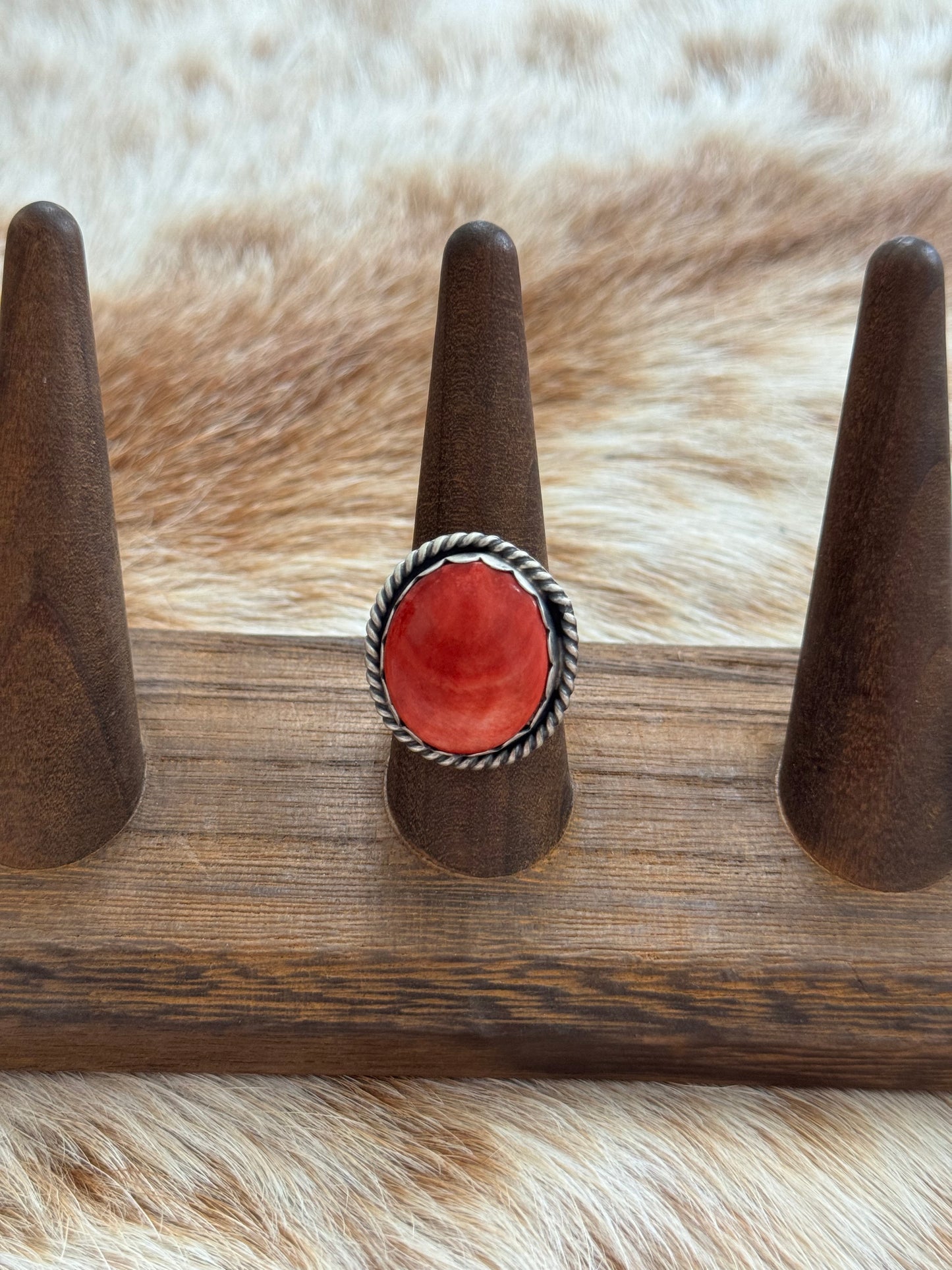 Size 8 Red Spiny Oyster Shell Ring