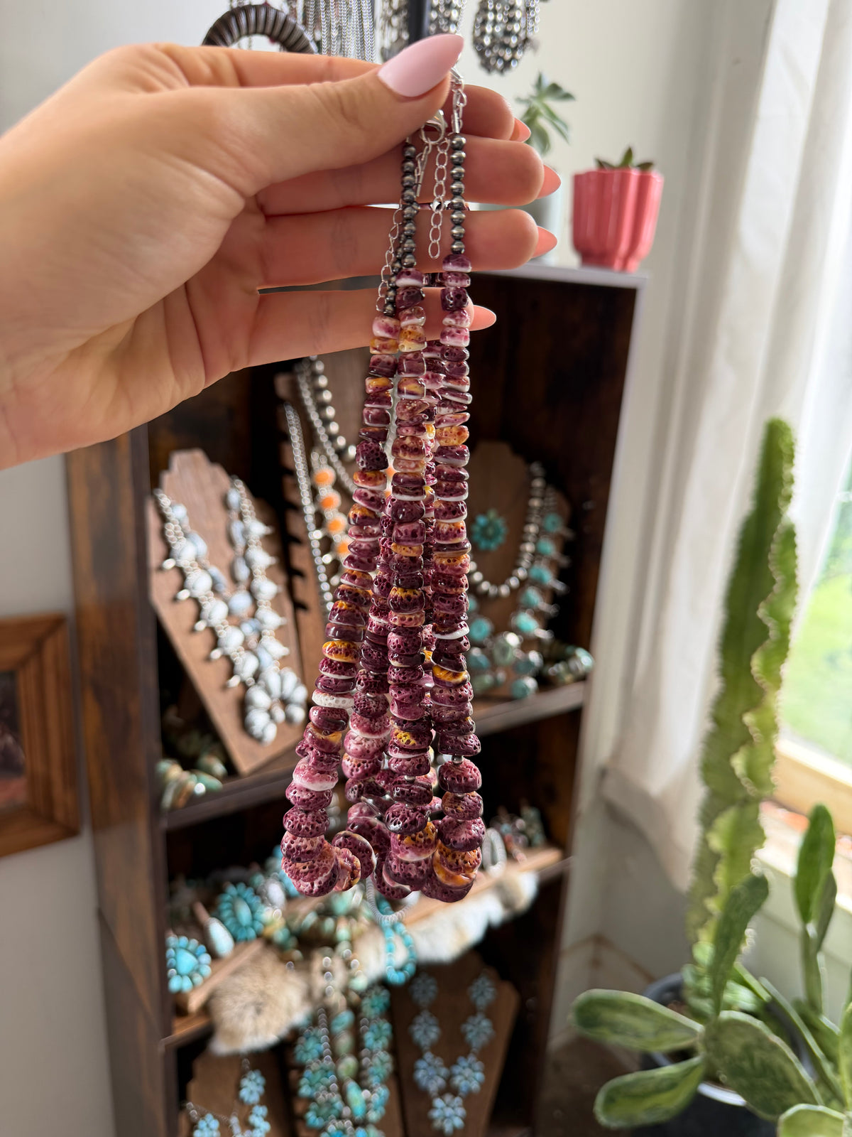 Spiny Oyster Shell Statement Necklace