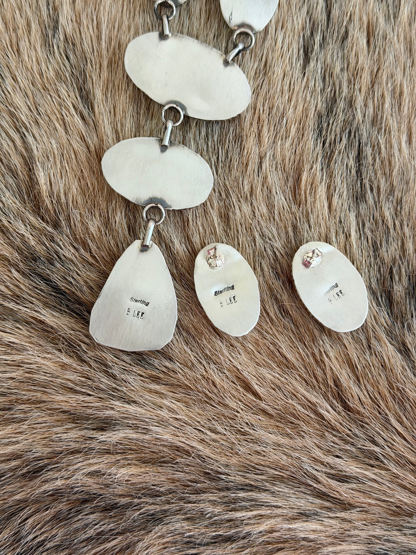 White Buffalo Lariat Necklace and Earrings Set