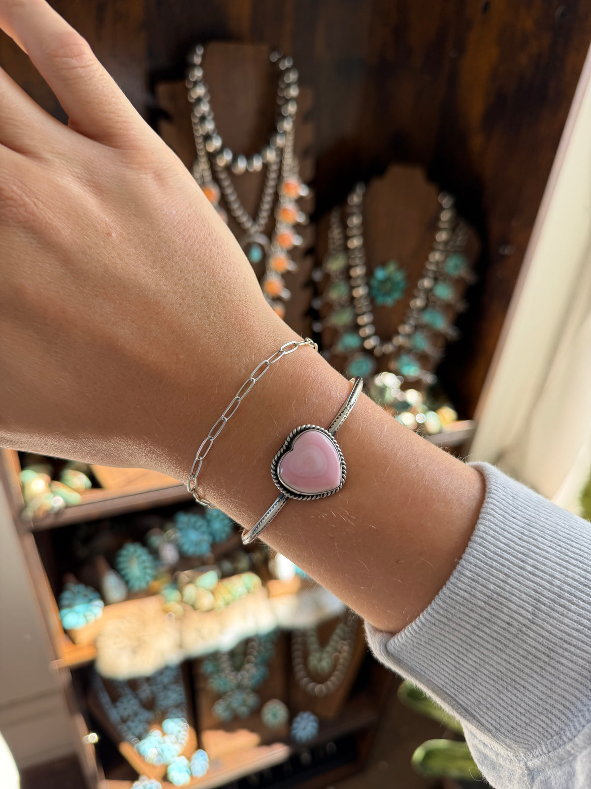 Pink Conch Heart Shaped Cuff Bracelet
