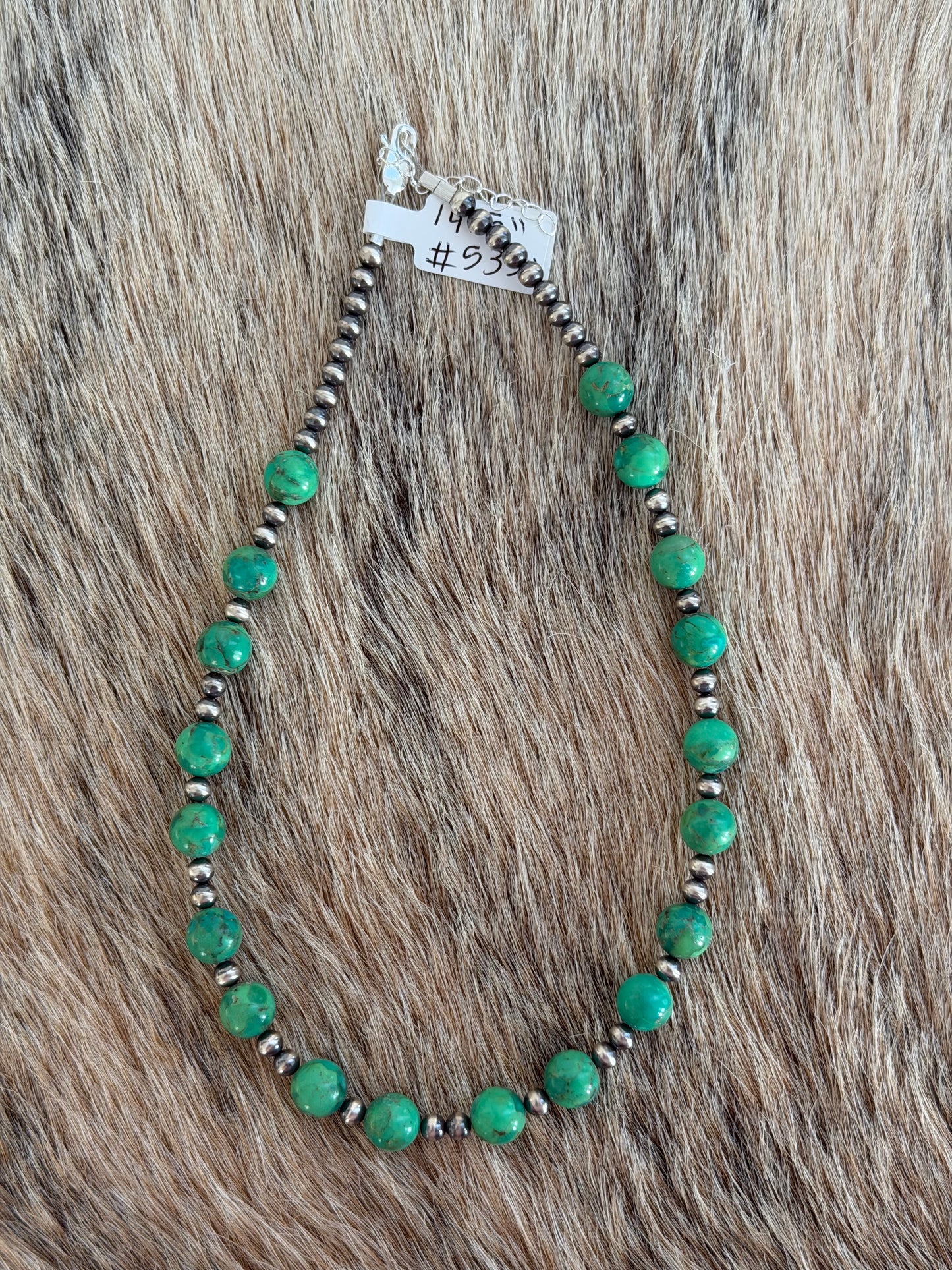 14.5" Green Turquoise Necklace