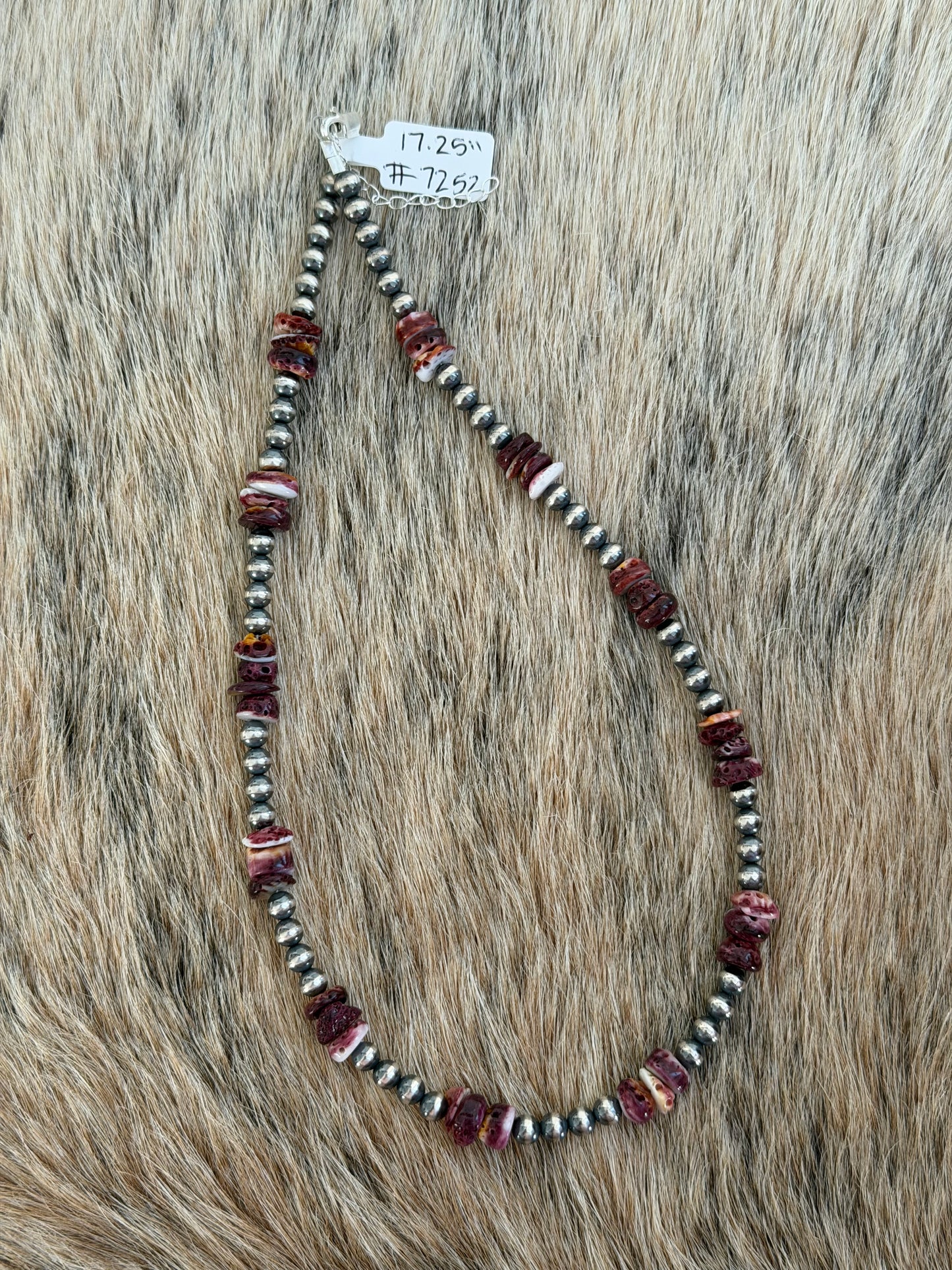 17.25" Purple Spiny Necklace