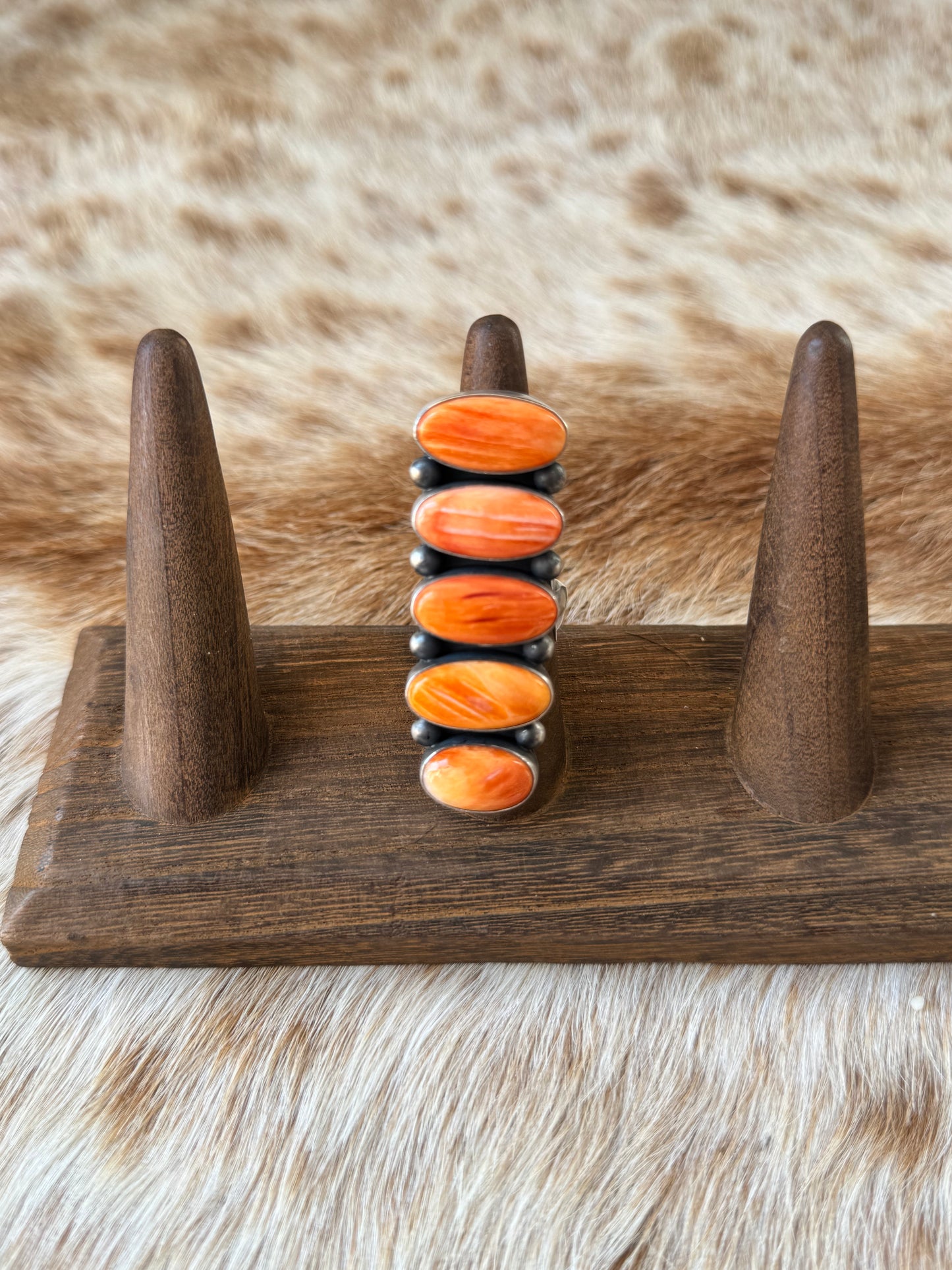 Adjustable Size 7-10 Orange Spiny Oyster Cluster Ring