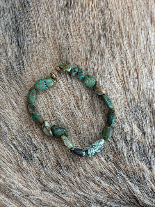 Vintage Twist Clasp Turquoise Necklace