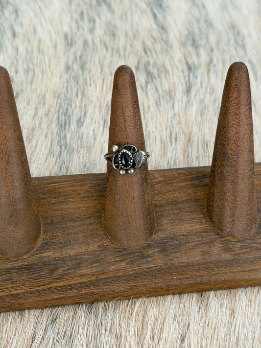 Size 6 Vintage Black Onyx Ring