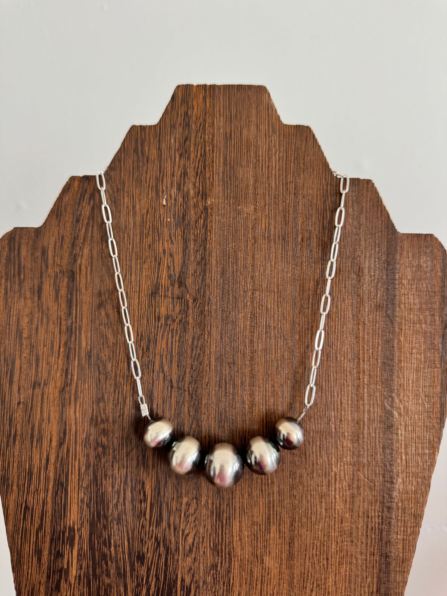 12-16mm Graduated Chain Bar Necklace