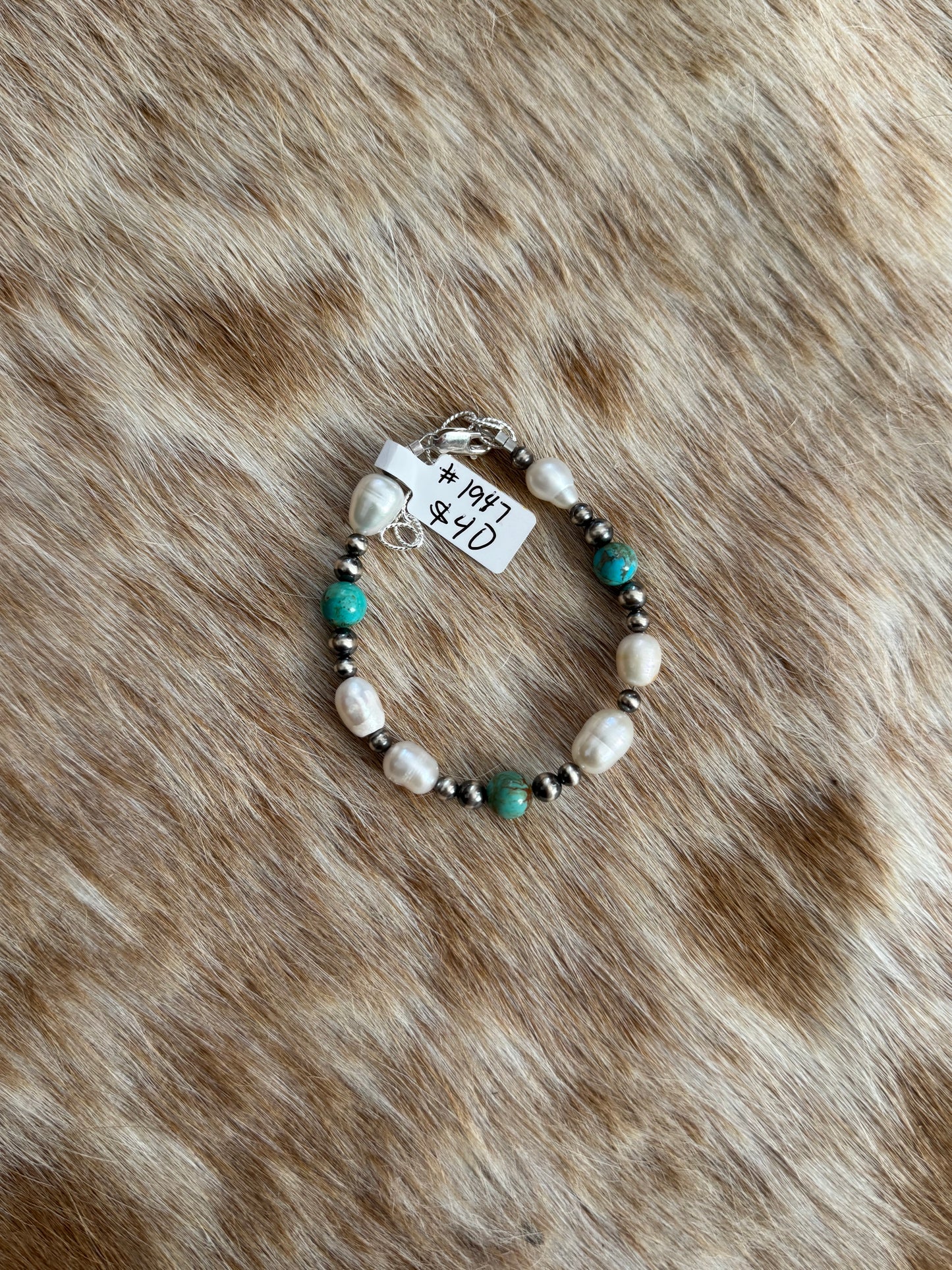 7" Kingman Turquoise and Freshwater Pearl Bracelet