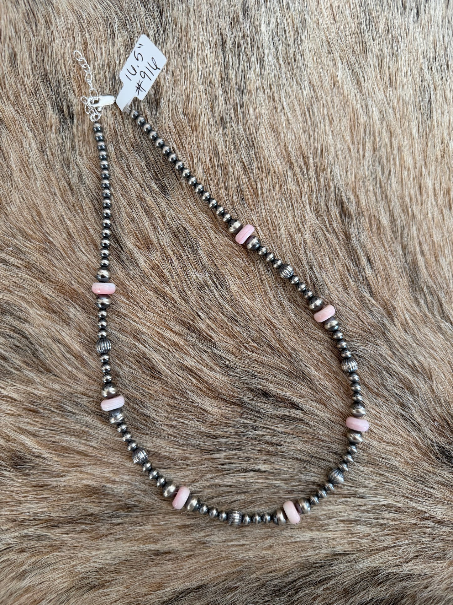 16.5" Pink Conch Necklace