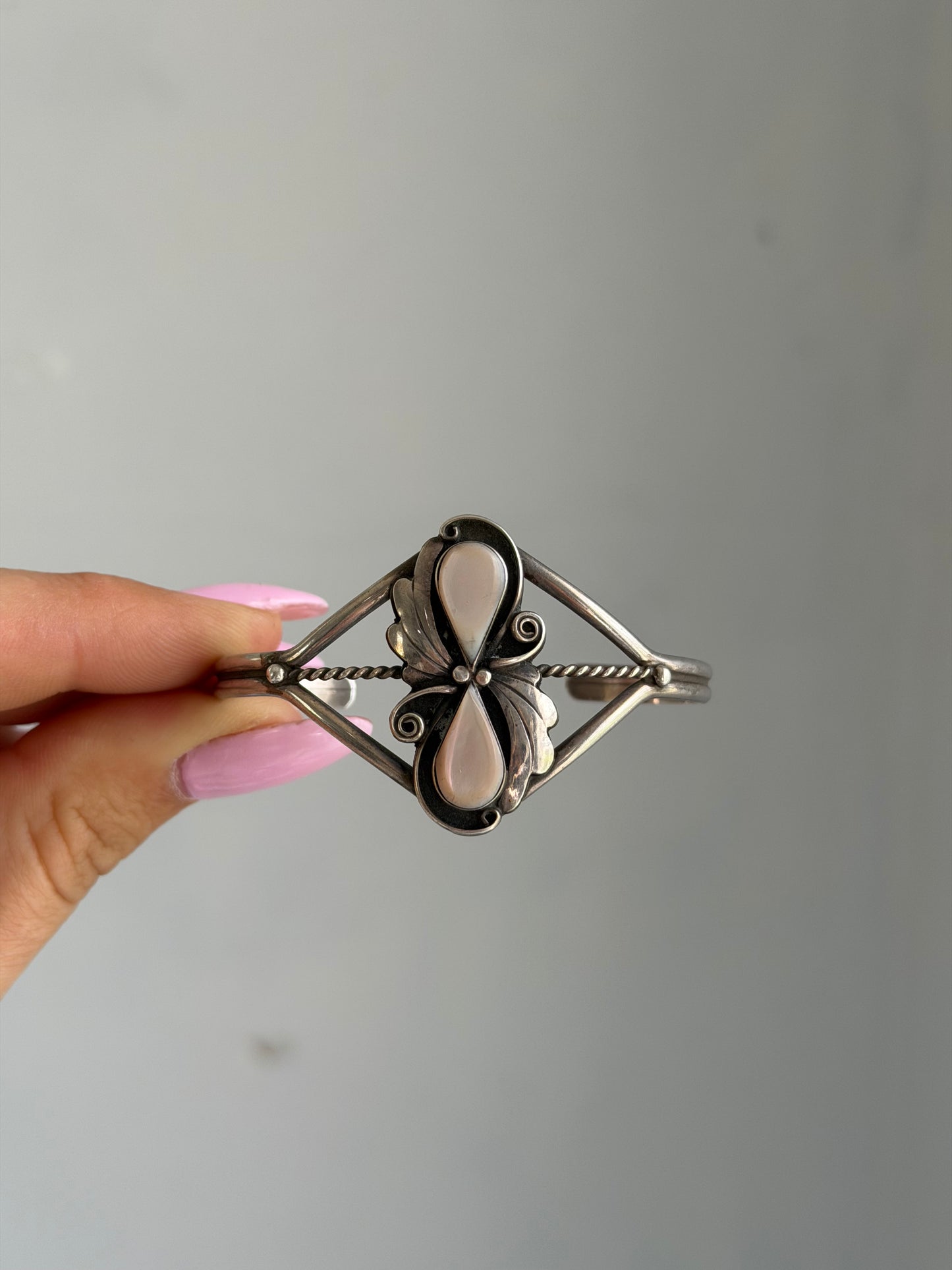 Vintage Pink Mother of Pearl Cuff