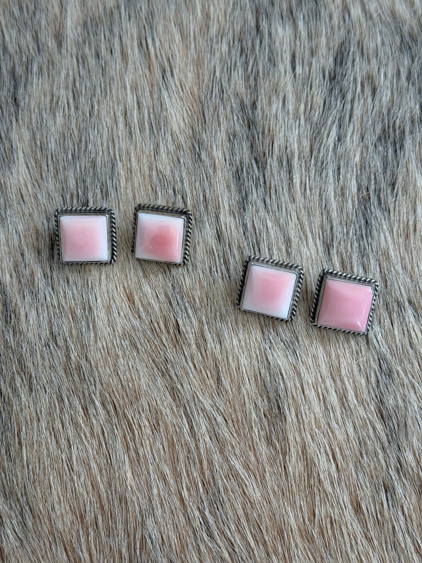 Pink Conch Square Stud Earrings