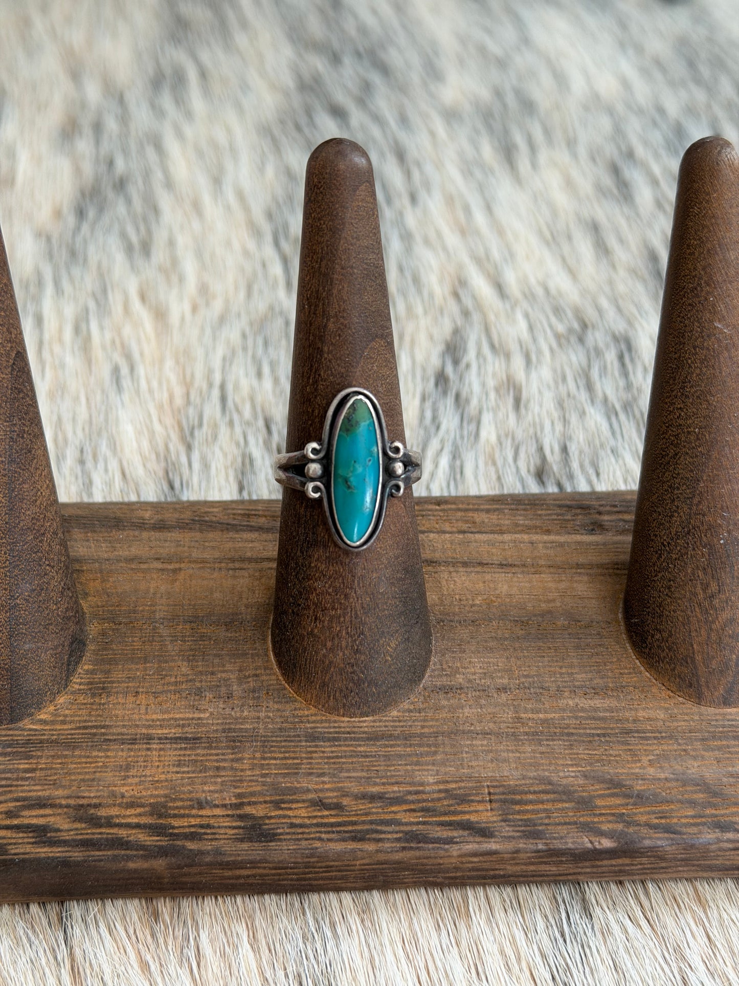 Vintage Size 7 Turquoise Ring