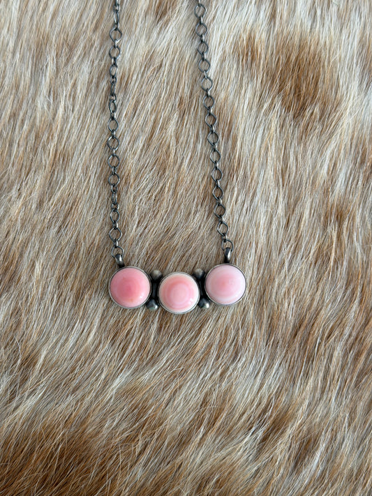 Pink Conch Cluster Bar Necklace