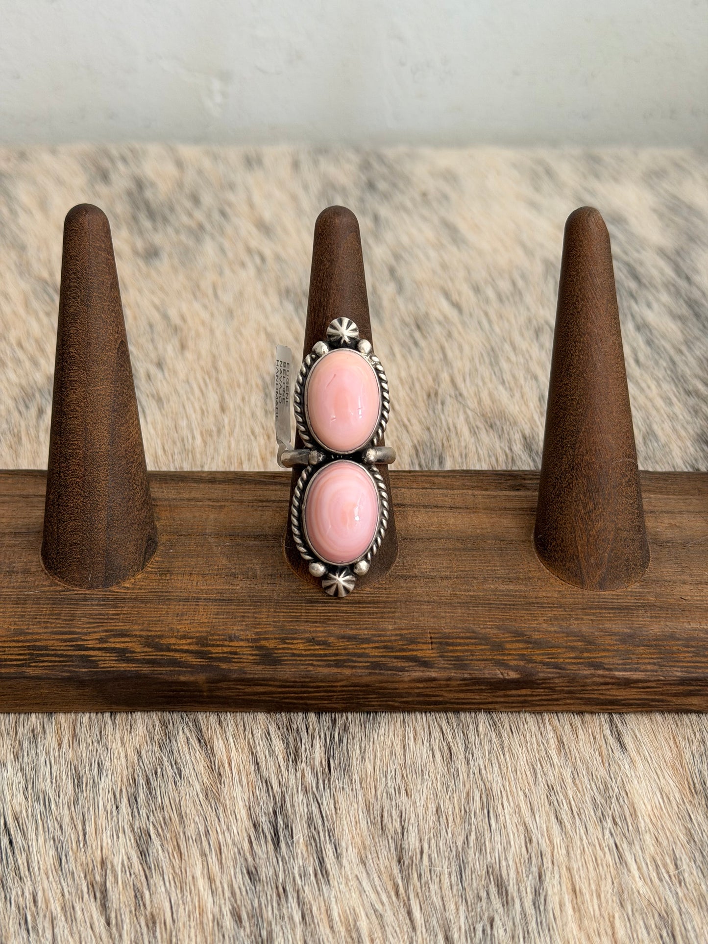 Adjustable Pink Conch Ring