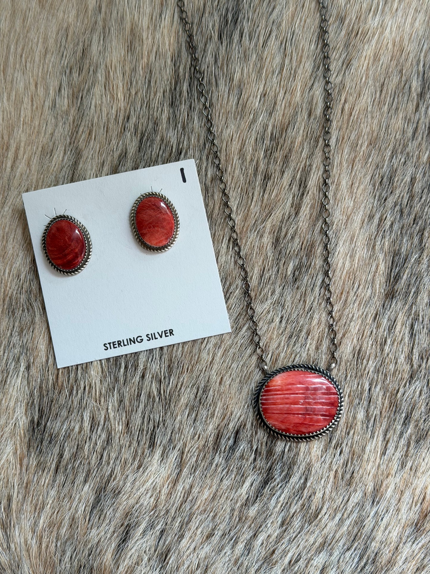 Red Spiny Bundle