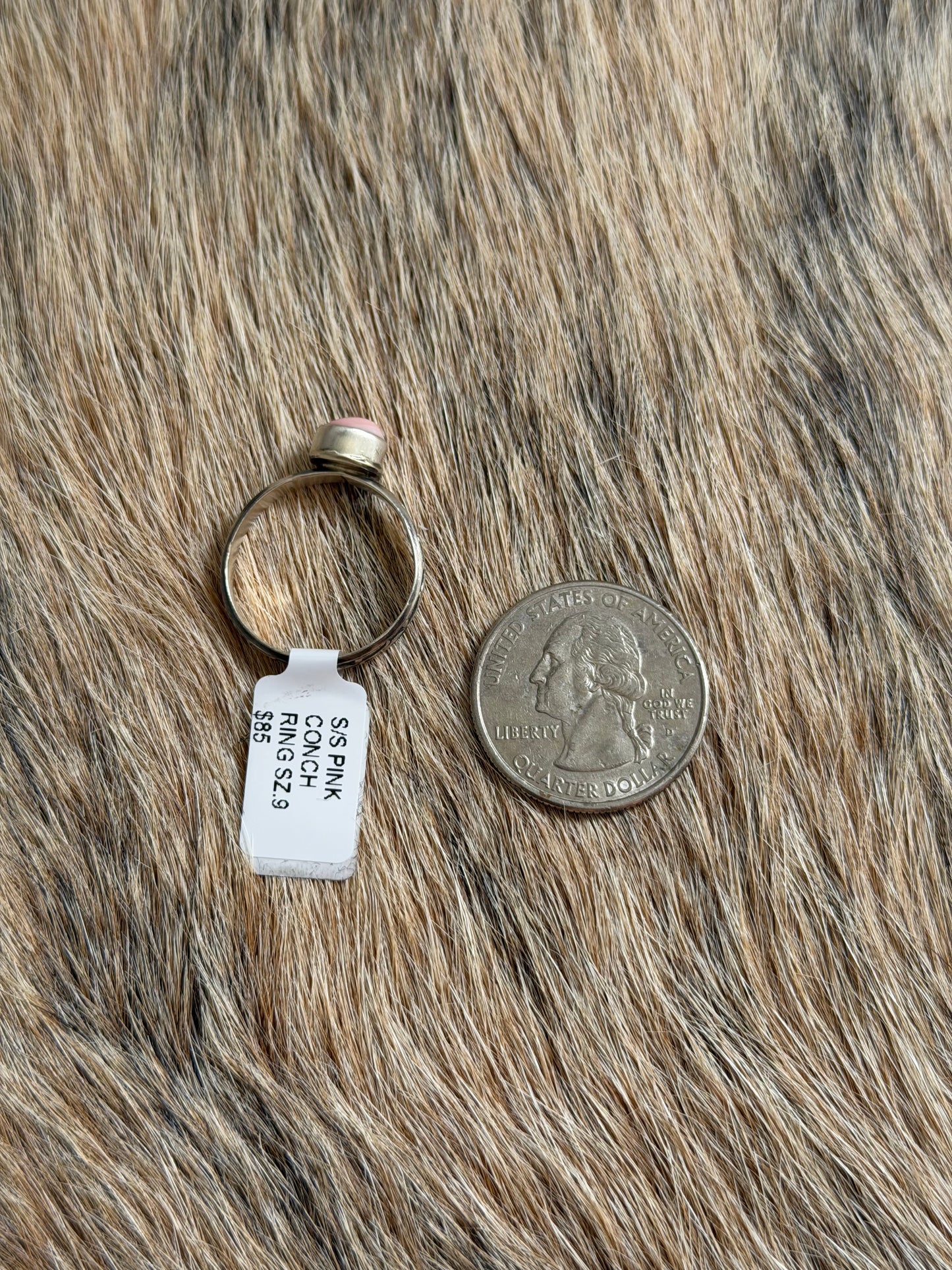 Size 9 Pink Conch Band Ring