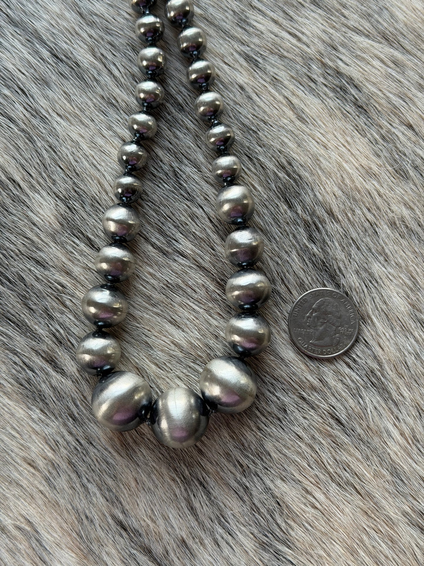 27" 7mm-19mm Graduated HANDMADE NAVAJO PEARL Necklace and Earrings Set