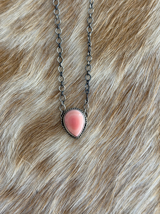 Pink Conch Teardrop Necklace
