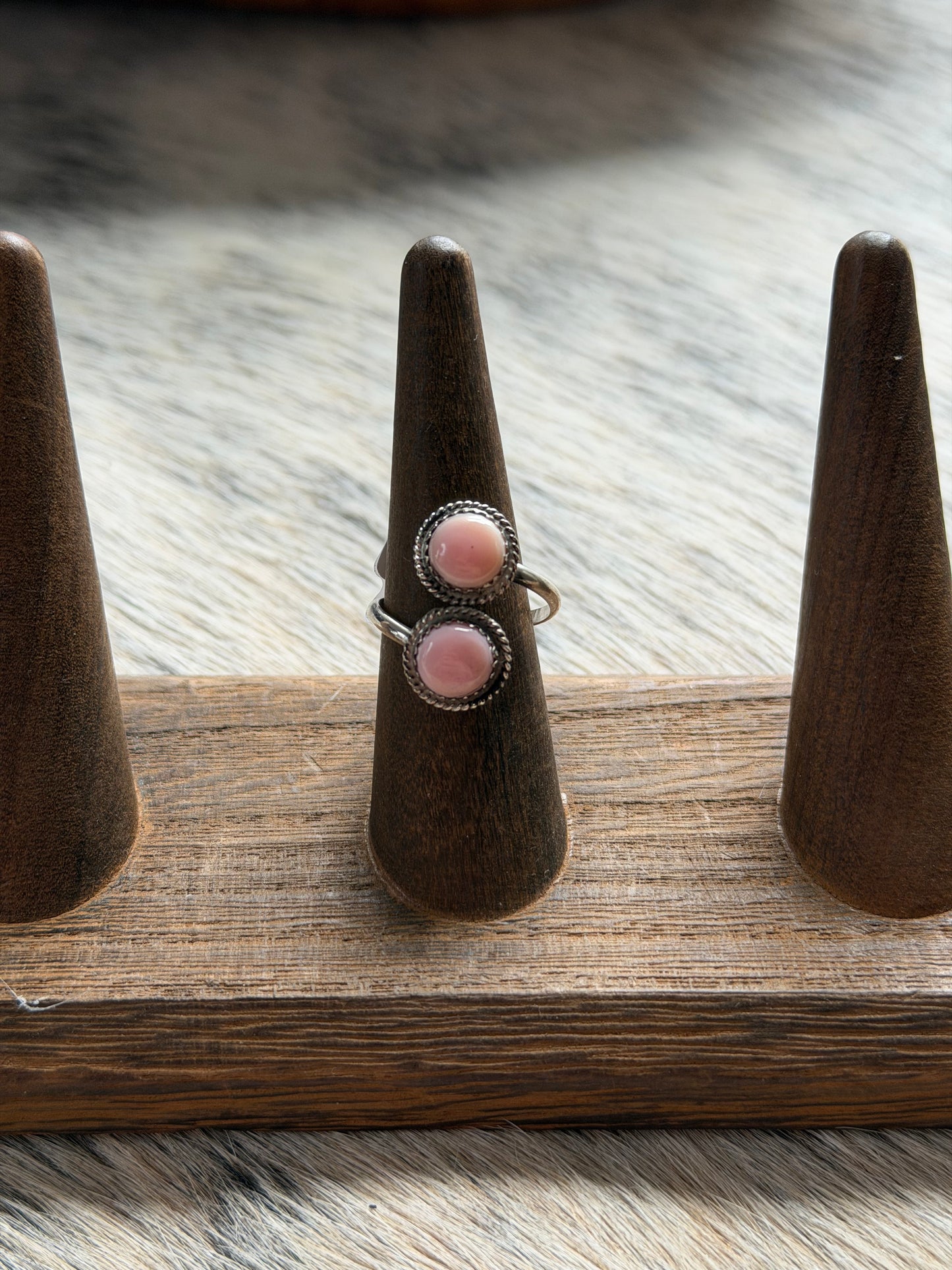 Adjustable Pink Conch Wrap Ring