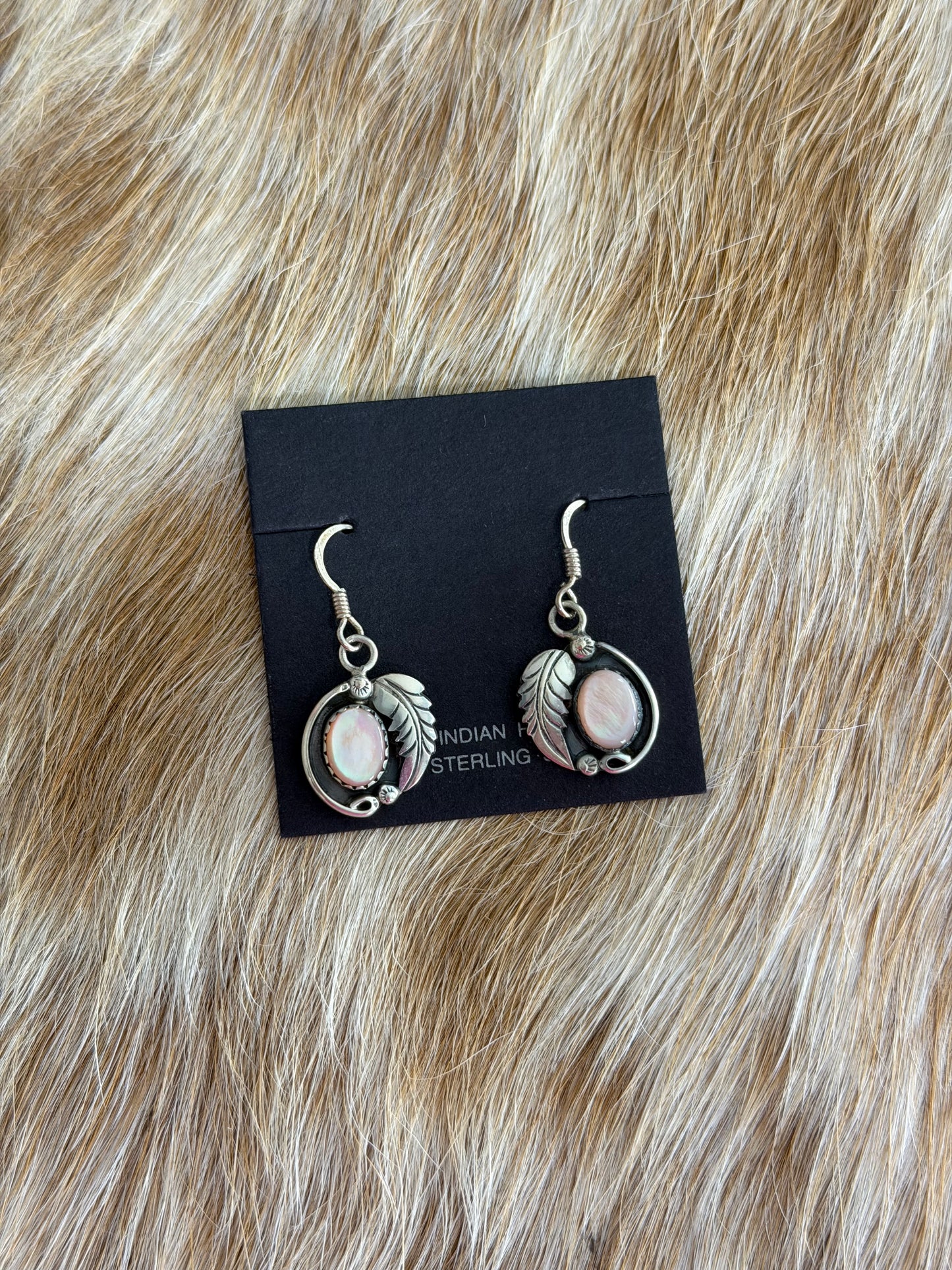 VINTAGE Pink Shell Dangle Earrings