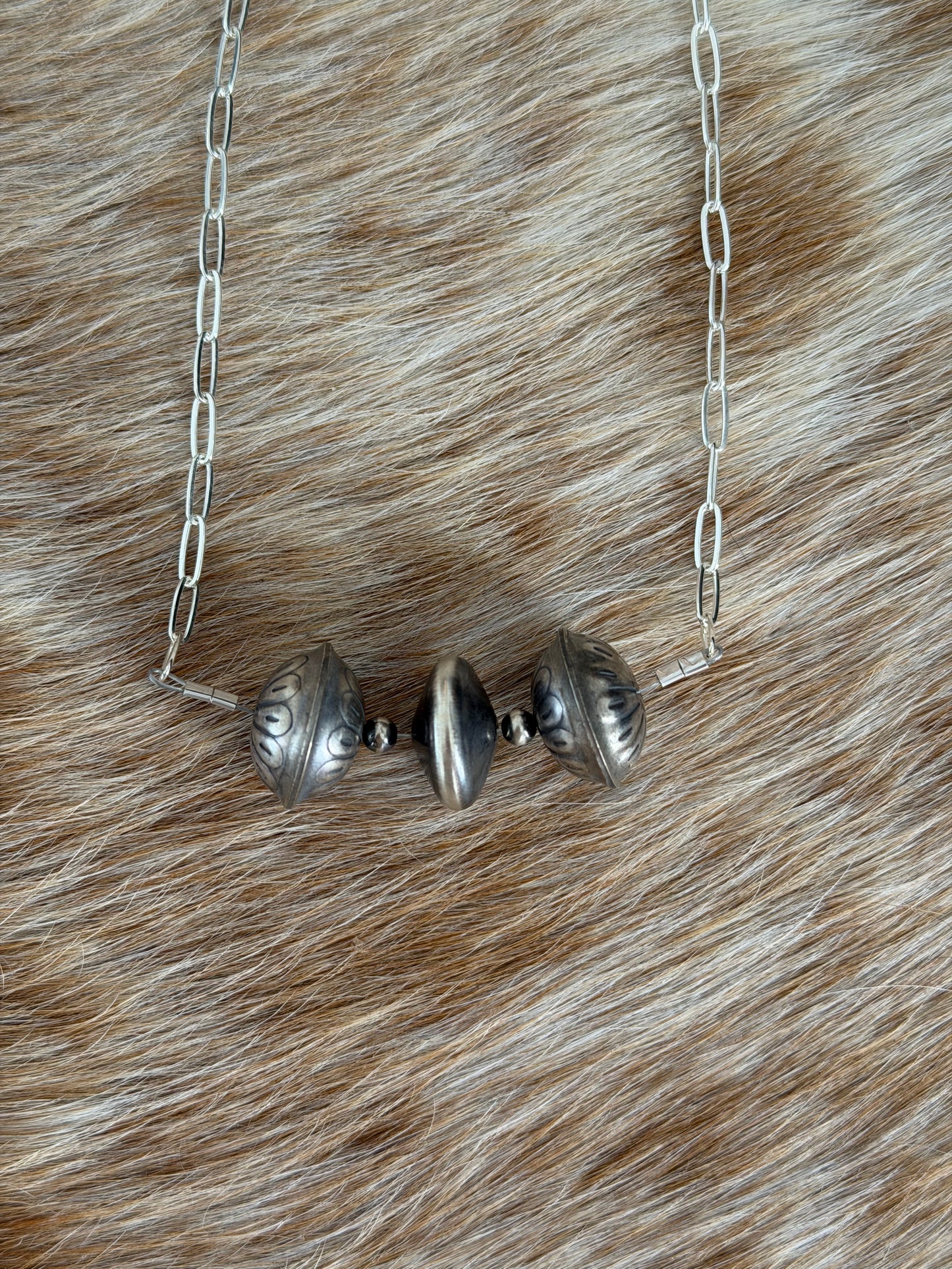 18.5" Saucer Pearl Chain Bar Necklace
