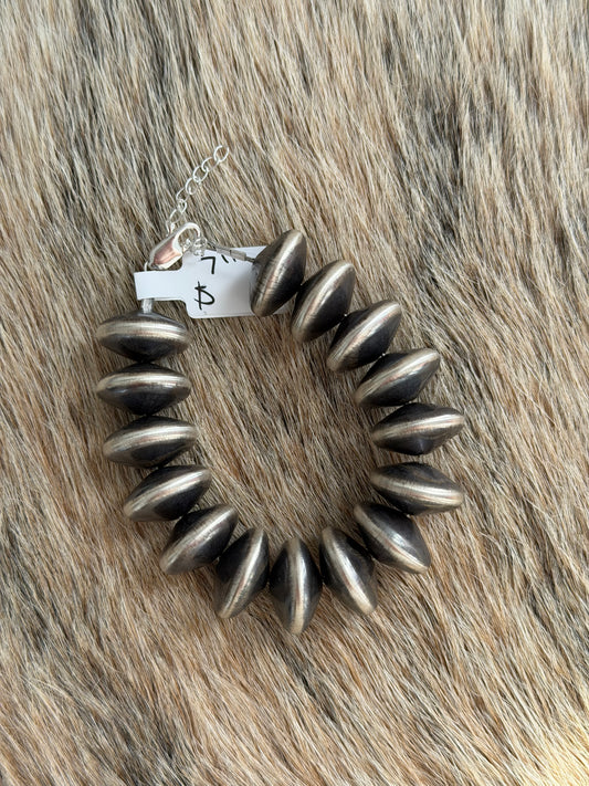 7" 17mm Saucer Pearl Bracelet