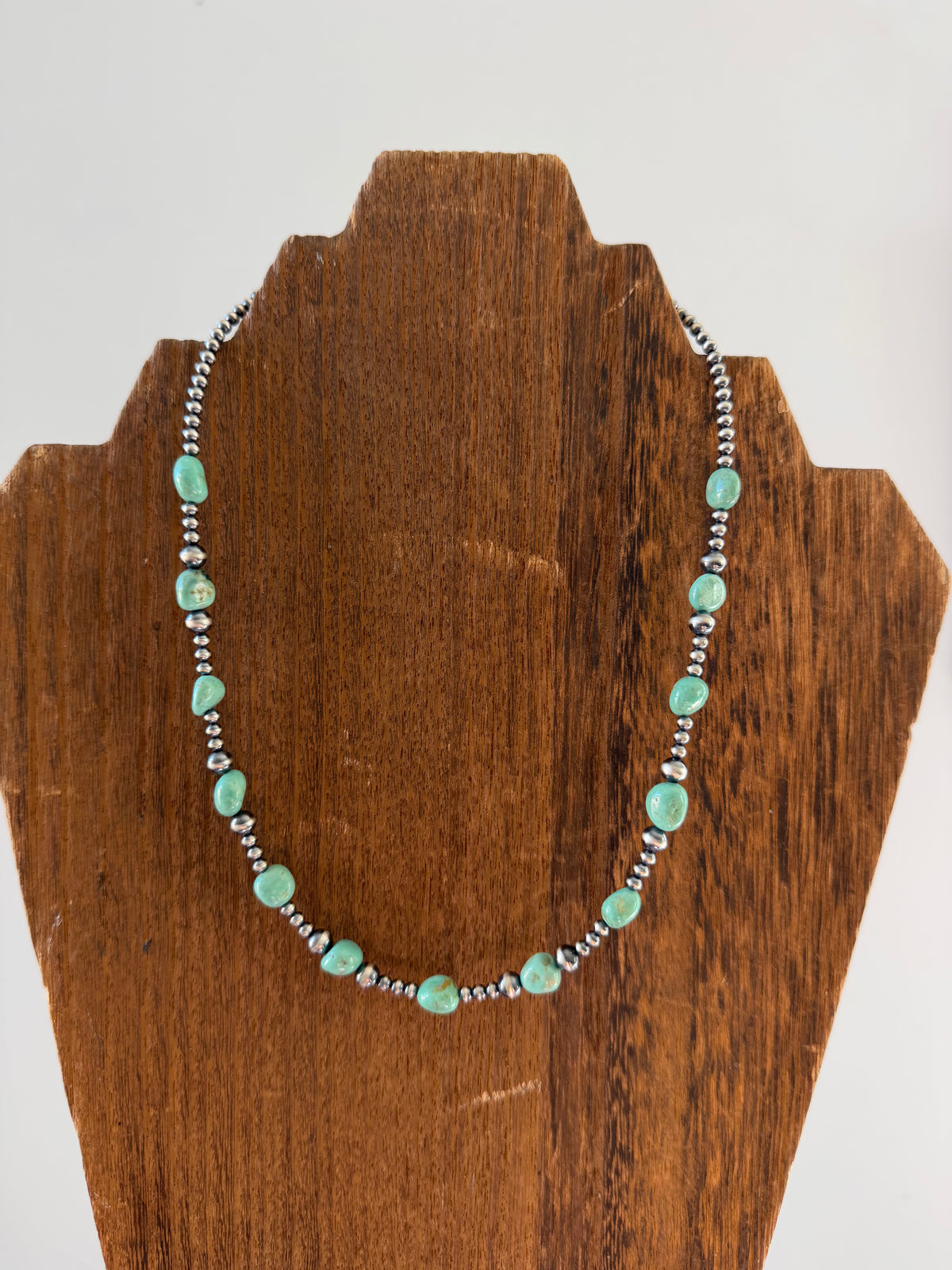 17" Green Turquoise Necklace