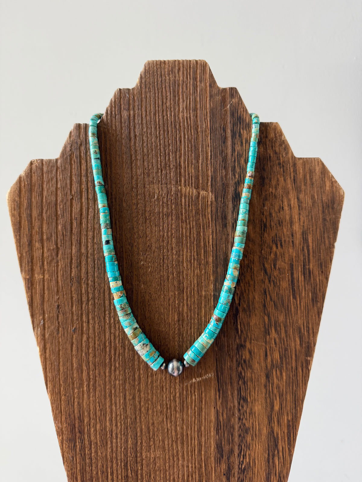 18" Kingman Turquoise Necklace
