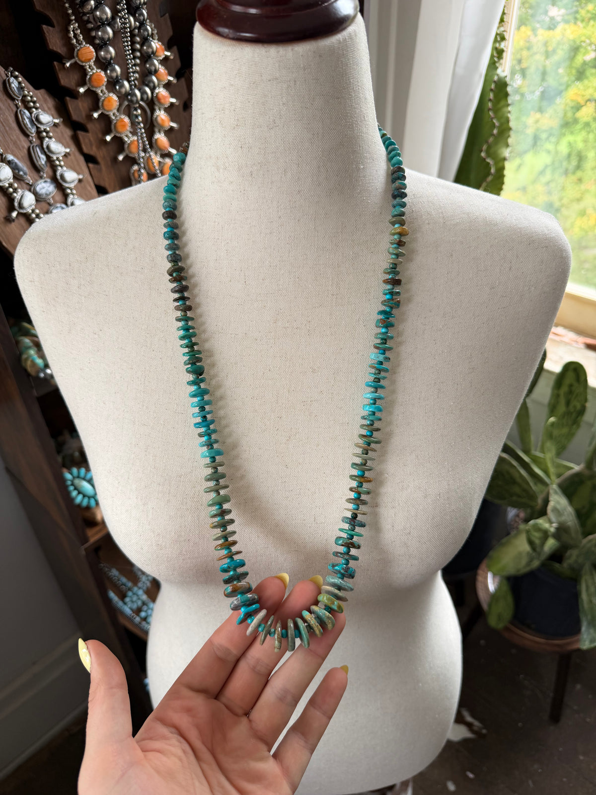 31" Kingman Turquoise Statement Necklace