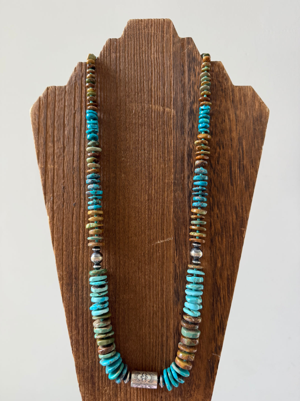 27" Kingman Turquoise Statement Necklace