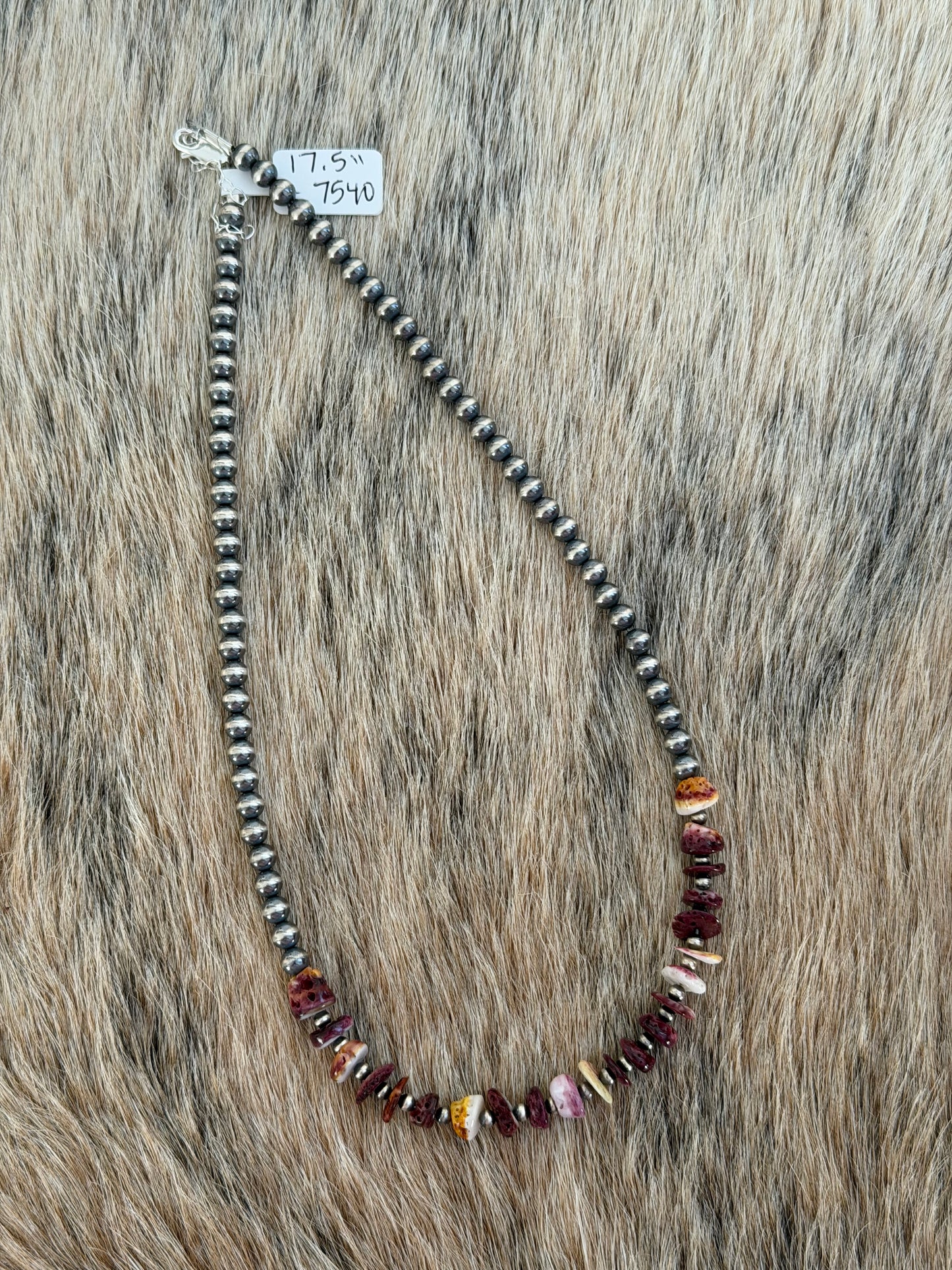 17.5" Purple Spiny Necklace