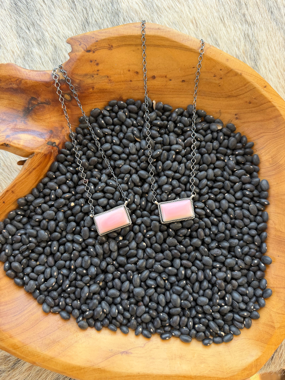 Pink Conch Bar Necklace